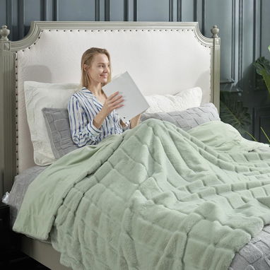 Manta de piel sintética Cozy Bliss para sofá, manta de invierno gruesa de felpa suave y acogedora para sofá, dormitorio - Img 111258936
