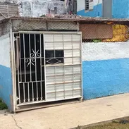 Casa de 2 plantas de 3 cuartos y un pequeño garaje cerca de la ceguera - Img 56123443