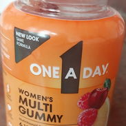 Multivitaminas y minerales de gomita para mujeres. Traen 80 gomitas - Img 56218118