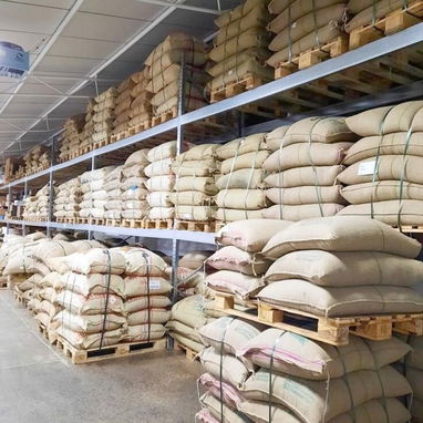 Café arábica AA (tamaño 16-18): por tonelada métrica CIF - Img 124886151