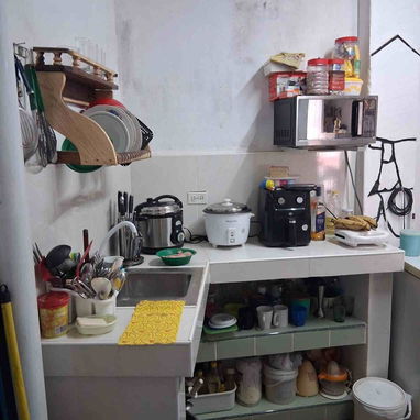 ¡¡¡Casa con puerta a calle en Centro Habana !!! - Img 121776661