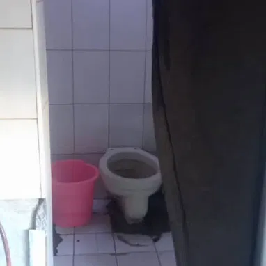 Hola en venta app 2 piso en Centro Habana en Reina en la misma calzada se deja con todo 2500 - 2/10