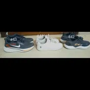 Tenis de hombre y mujer - Img 53202393