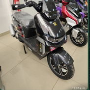 MOTO ELÉCTRICA TOPMAQ-BUCATTI NEW CITY   ⚙️CARACTERÍSTICAS :  • 3000 Wats  • ⁠72 Volt  • ⁠45 Amp  • ⁠Autonomía de 100-12 - Img 55300777