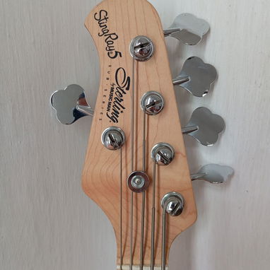 Bajo Sterling Stingray 5 cuerdas Activo ZURDO!! - Img 87962454