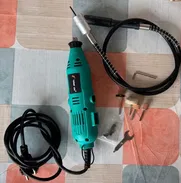 Dremel con culebra y accesorios. 220v - Img 49152224