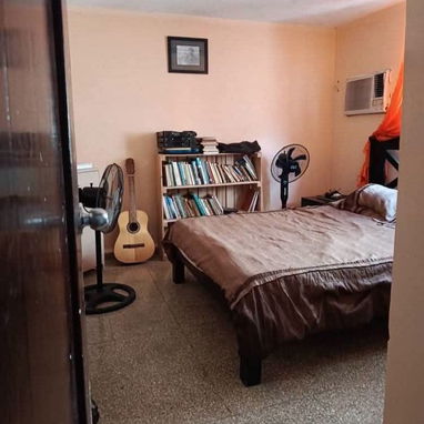 Vendo casa de tres niveles en el Cerro - 5/10