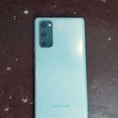 Samsung s20fe - 2/3
