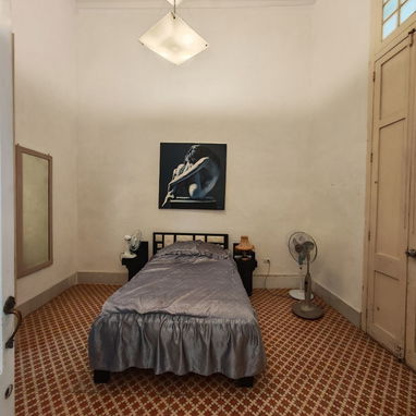 Calle Galiano,Casa Colonial Con Balcón 215m2,Tiene Una Terraza Al Final Con Vista a La La Calle De Atrás,Es 1er Piso,Azo - 3/10