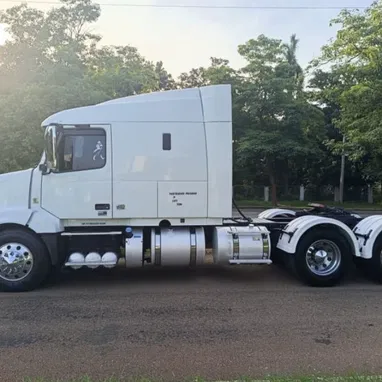Volvo VNL 2015 - 5/5
