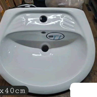 Juego sanitarios y lavamanos, calidad importadas, mensajería incluída - Img 116209744