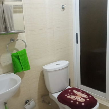 Se vende apto en la Comunidad Granma - Img 123338457