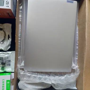 💻 Laptop Lenovo (✨️NUEVA EN CAJA 📦) - 8/10