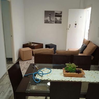 🏠 Apartamento De Renta En El Vedado. 🛏️ Tiene 2 habitaciones. 🚩 Está muy cerca de La Universidad de La Habana - 6/10
