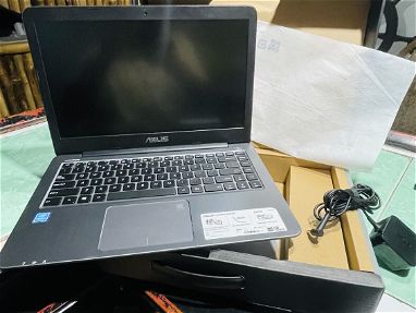 Laptop Asus como nueva propiedades en la foto está en duda recién llegada en 200 usd  Contactar al wa.me/54292520 - Img main-image-45664904