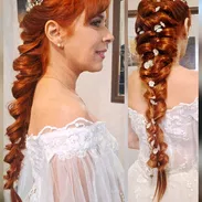 Estilista profesional.  Maquillaje y peinado a domicilio para eventos - Img 55459845