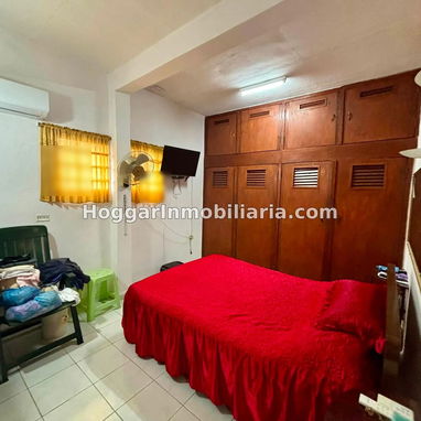 GG-168 ¡ESPECTACULAR CASA INDEPENDIENTE DE 3 CUARTOS CON GARAJE Y PATIO EN PÁRRAGA! (SISTEMA ELÉCTRICO NUEVO Y CISTERNA) - 6/10