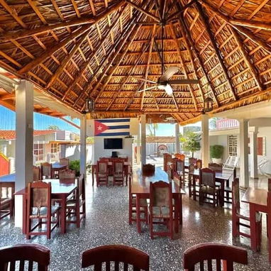 COD.Z 🏝️Hostal con piscina privada en Viñales, Pinar del Río‼️ - 2/4
