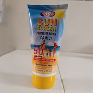Protector solar factor 50 de 150 ml, resistente al agua. Protección muy alta UVA-UVB SPF 50 - Img 46565683