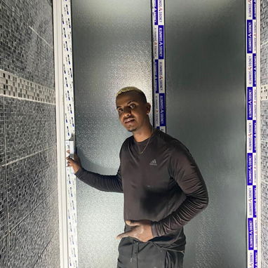 ☎️ 58437342. Realizamos todo tipos de trabajo de marqueteria de aluminio  🛡Puertas de aluminio con cristal y melamina - Img 115017632