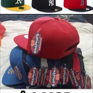 Variedad de Gorras - Img 57728103