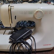 Vendo máquina de coser electrica - Img 45609240