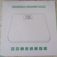 Pesa. Resiste hasta 180 kg. - Img 56684929
