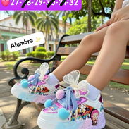 Tenis de niña temática querer Kpop - Img 53970278