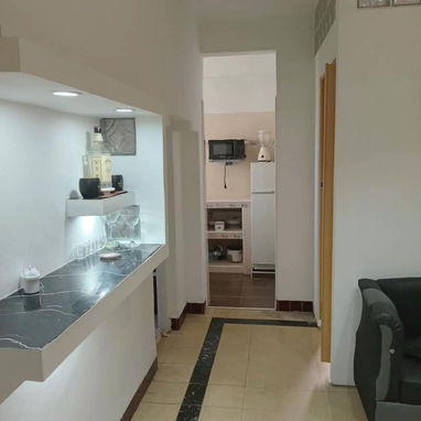 Se renta apartamento muy cerca de la Universidad de la Habana - 4/9