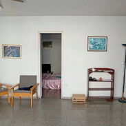 📌Propiedad 34659📌 Apartamento en primer piso con balcón , sala_ comedor, 2 cuartos con closet, 2 baños, cocina - Img 45138949