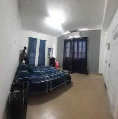 Se vende apartamento en el Vedado en calle 19 - Img 58577329