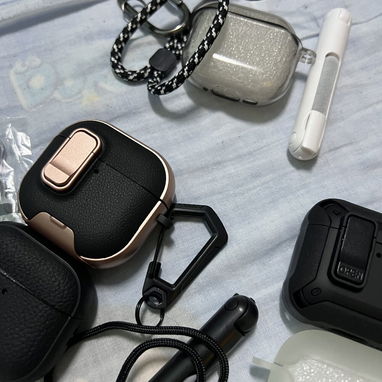 Forro para AirPods 5 Anti Caídas de muy buena calidad!! Variedad de modelos. - 10/10