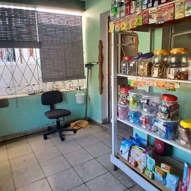 🏡 SE VENDE CASA INDEPENDENDIENTE, PUETTA DE CALLE Y PORTAL, especial para negocios, en PLAYA - Img 120922787