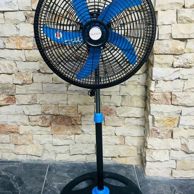 Ventilador de pedestal. - Img 123423043