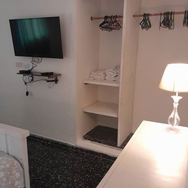 ¡EL NÁUTICO! 🏠 RENTO APTO 2 HAB. CLIMATIZADO, WIFI, C/EQUIPADA, PARQUEO CERCA. 600 USD. - Img 121652949