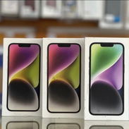 IPhone 14 de 128 GB (Libre de Fábrica, Versión ESIM) Nuevo en caja. Se entrega con el trabajo hecho y la sim del client - Img 52439044
