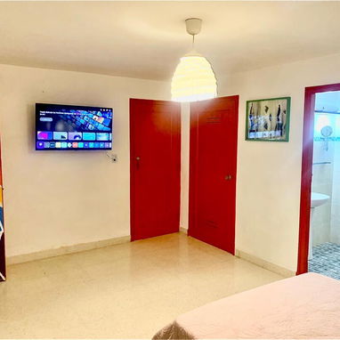 MARAVILLOSA! Casa de alquiler en MIARAMAR 🏡 Opción RENTA LINEAL/ NOCHES - Img 109488818