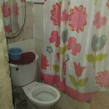 *$10.500usd.  AJUSTE CON $ EN MANO. En venta apartamento de placa puerta de calle de un edificio en Guanabacoa. - Img 123028784