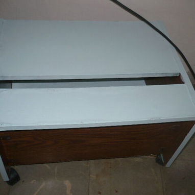 Mesa 2 niveles con ruedas. 53 cm ancho x 39,5 prof x 34 alto - 2/3