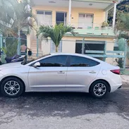Carro Hyundai Elantra 2019 - Img 56576071