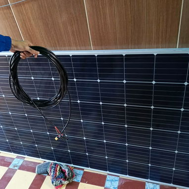 Estaciones de energía con panel solar - Img 115650238