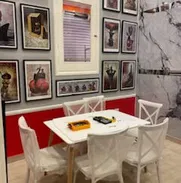 Se solicita Dependienta con buena Presencia para un Restaurante Hermoso que inaugurará. - Img 50785303