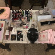 Mesa de uñas - Img 57104918