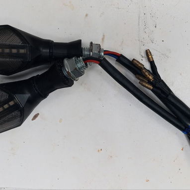Luces direccionales LED para motocicleta - 2/2