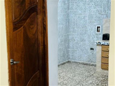 *$5500usd En venta apartamento  3er piso (a una cuadra de la calzada de güines) San Miguel del Padrón( Veracruz ) - Img main-image-45827601