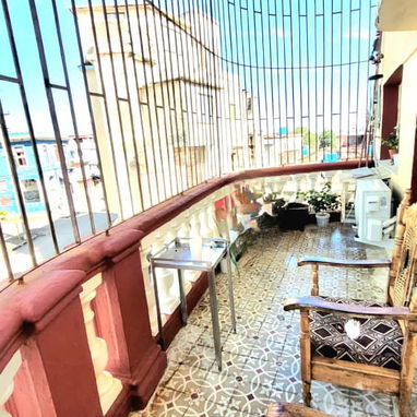 Venta de casa en 10 de Octubre - 2/10