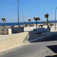 VEDADO EN EL MALECÓN HABANERO APARTAMENTO DE UN CUARTO CON VISTA AL MAR - Img 53911412