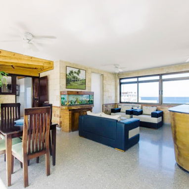 🏠 Apartamento De Renta En Miramar Con Vista Al Mar. 💵 Precio: 70 usd por habitación. 📞 Reserva: +5355284821 - 2/9