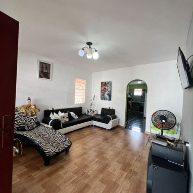 Casa biplanta en venta - 8/10