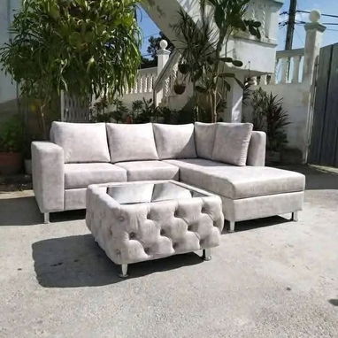 Listo para su hogar mueble .... juego de sala colchones....con transporte 🚇🚇 gratis hasta su casa 🏠🏠 interesado escr - 9/10